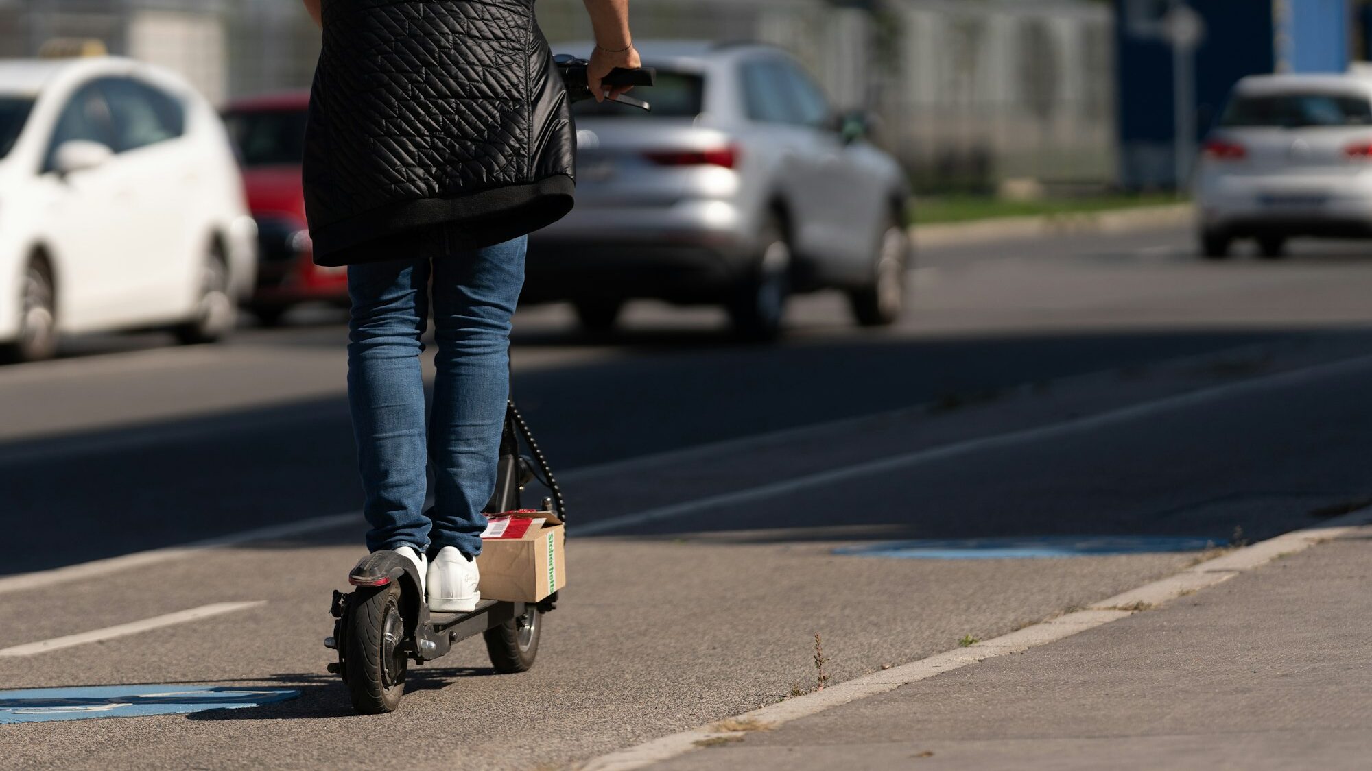 Electric scooter